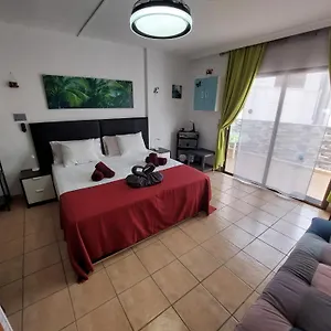 relax-studio-tenerife.tenerifehoteles.net/